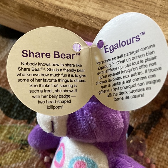 π©· HOST PICK π©· Care Bear American Greeting 2017 Share Bear Mini Bear NWT - Picture 4 of 5